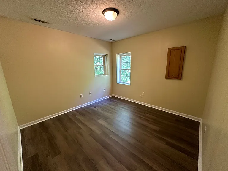 5698C Colonial Hwy — Photo 5
