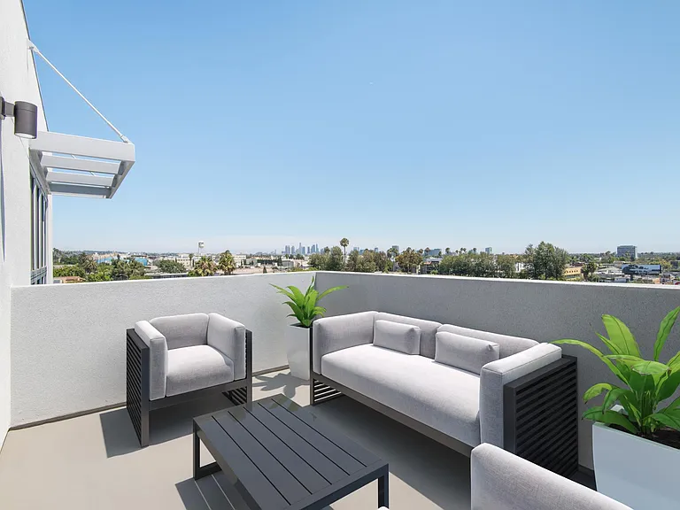 Upstairs Deck