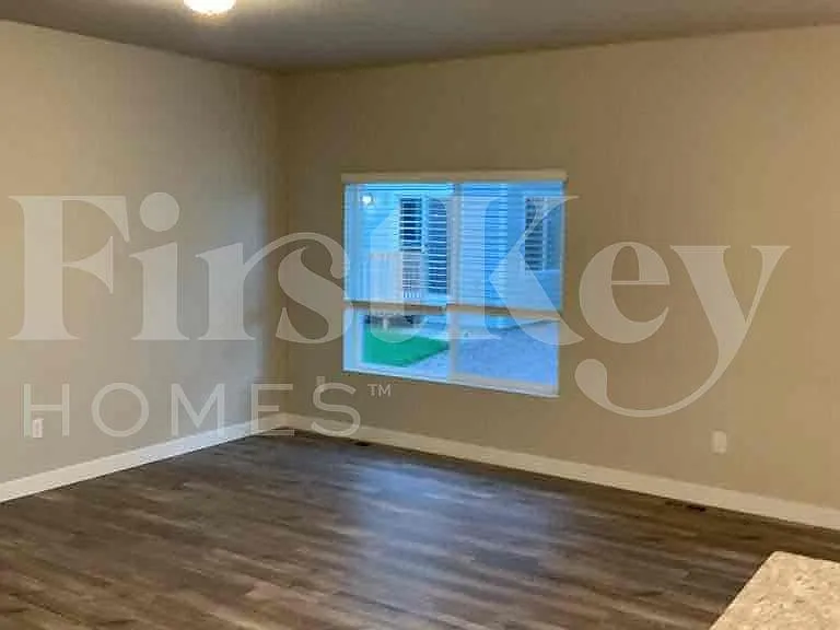 11123 Murrelet Dr — Photo 3