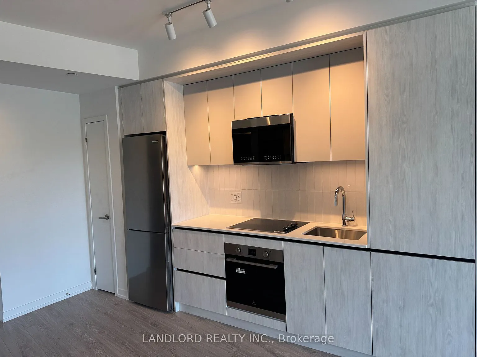 2485 Eglinton Ave W - 321 — Photo 4
