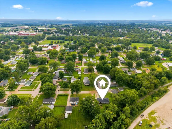 900 E Girard Ave, Indianola, IA 50125