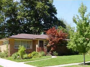 1738 Barrington Pl, Ann Arbor, MI