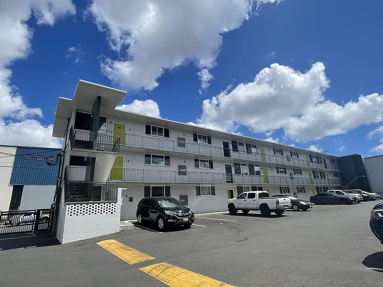 Olino at Pu'uloa Apartments — Photo 20