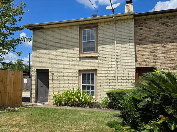 1403 Blalock Rd APT 5, Houston, TX 77055