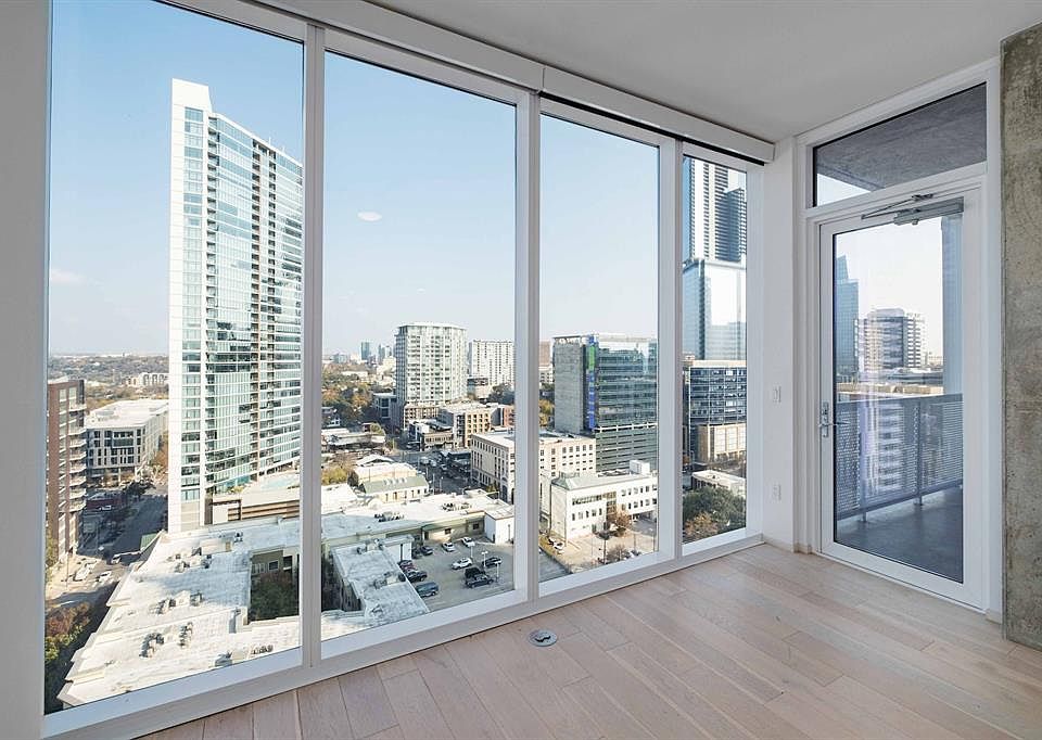 1st image of 301 West Ave #1803
