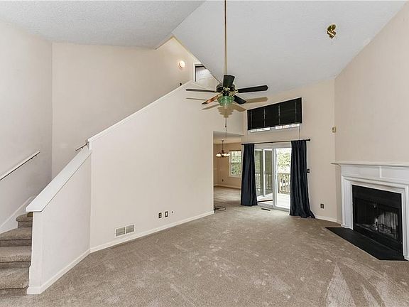 3rd image of 4260 Cabretta Dr SE
