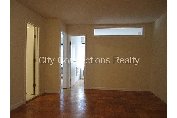 Rented by City Connections Realty | media 11