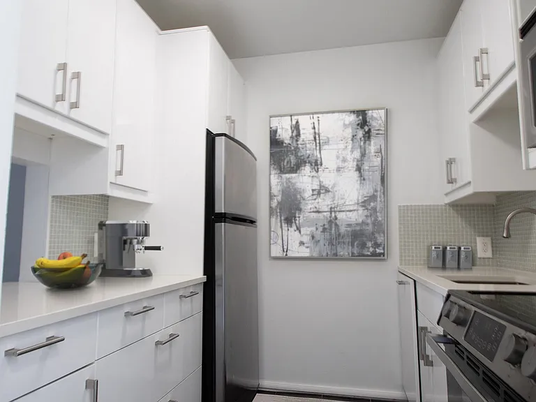 Chic and Comfy Kitchen Space