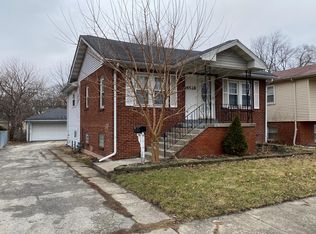 14526 Trumbull Ave, Midlothian, IL 60445