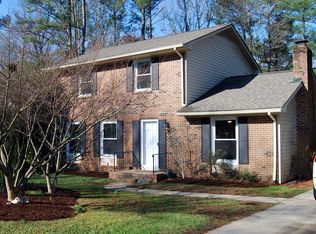 6005 Caledonia St, Raleigh, NC 27609