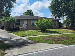 2220 Birchcrest Blvd, Pt Charlotte, FL 33952