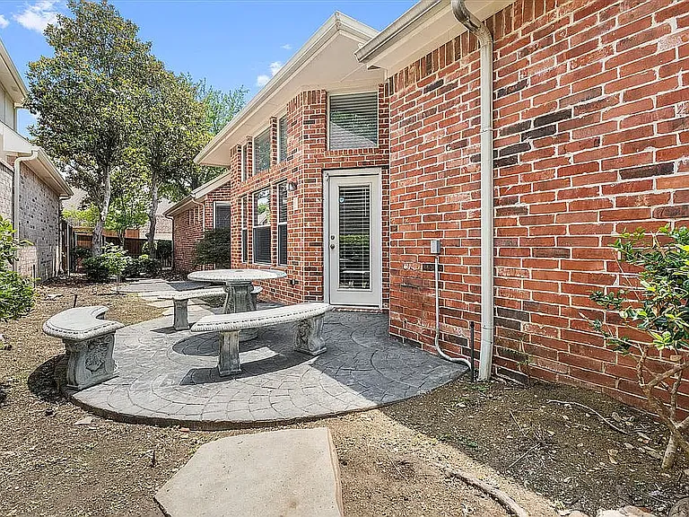 5432 Hidden Creek Ln — Photo 18