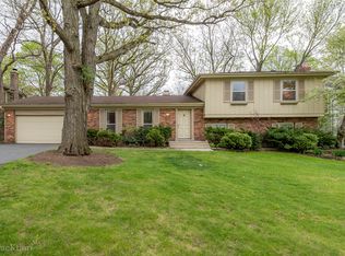 3660 Quince Ct, Downers Grove, IL 60515