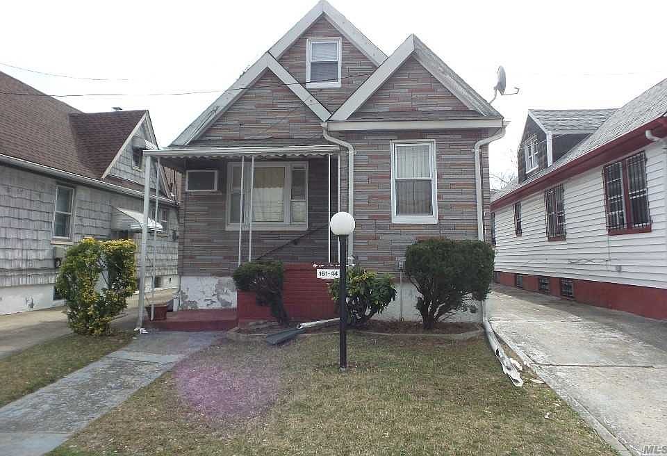 1st image of 161-44 128th Ave