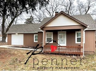 1410 N Pleasant St, Independence, MO 64050