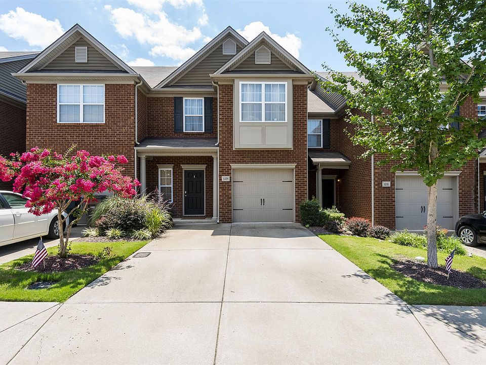 1st image of 1229 Bainbridge Dr