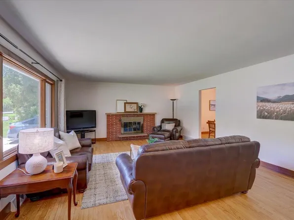 122 South Whitney Way, Madison, WI 53705