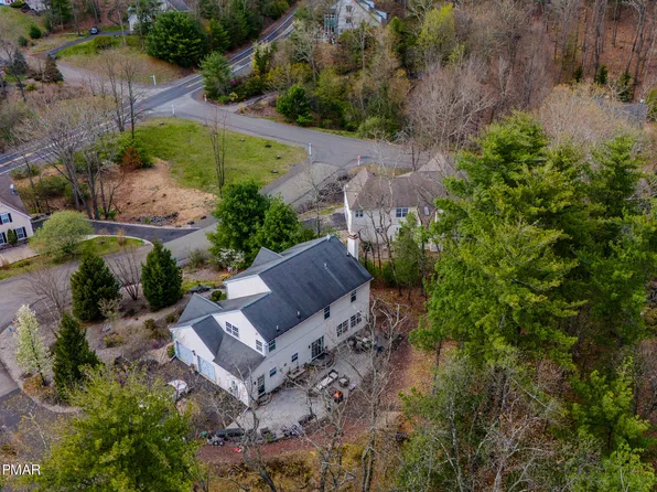 109 Players Ct, East Stroudsburg, PA 18302