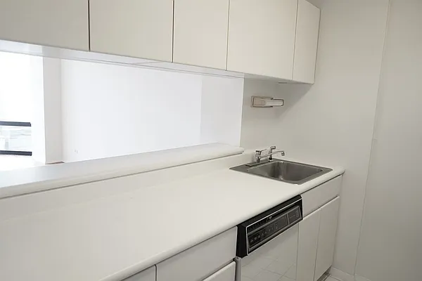 Rented by Renetta Real Estate | media 36