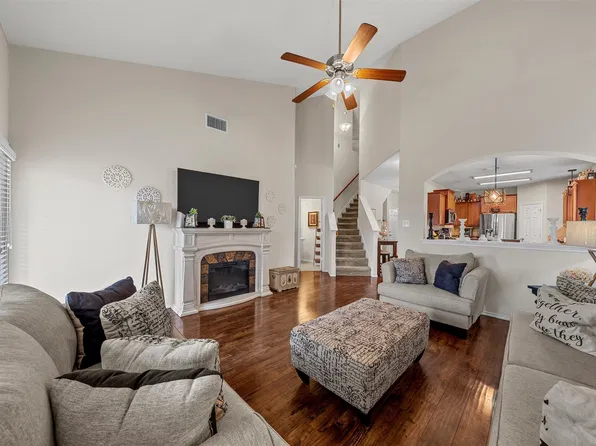 11333 Haggerman Dr, Lorena, TX 76655