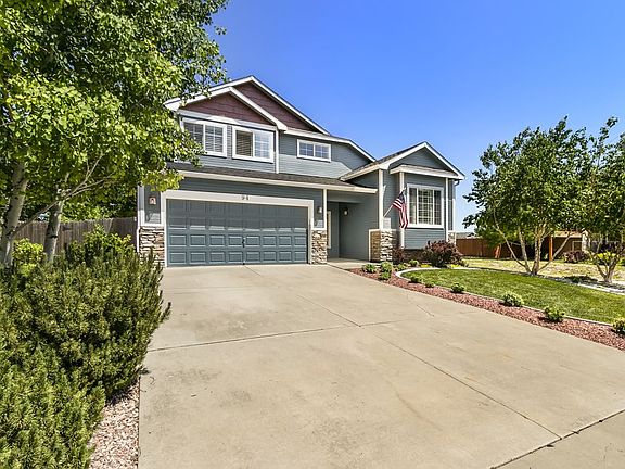 94 Arapaho St 1.jpg