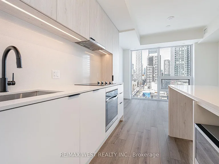 89 Church St #2604 — Photo 16