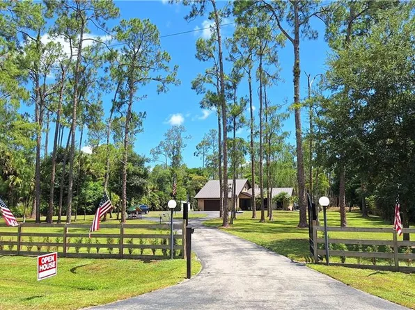 3690 27th AVE SW, NAPLES, FL 34117