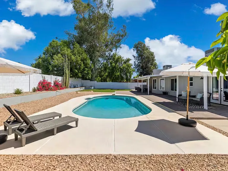 5412 E Tierra Buena Ln — Photo 2