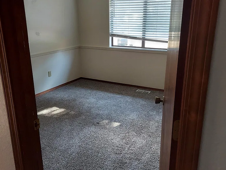 1780 E Shaw Mountain Rd — Photo 10