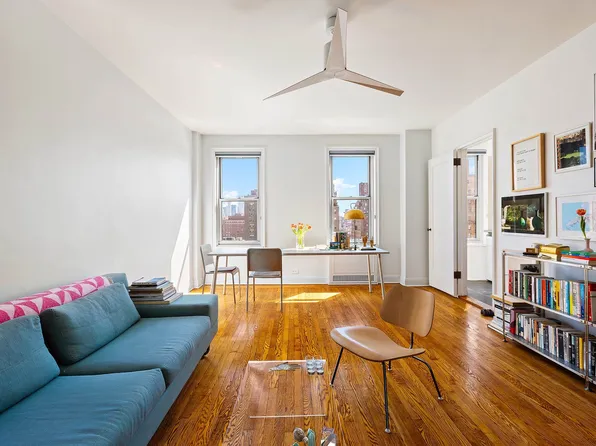 161 West 16th Street 16E image 1 of 10