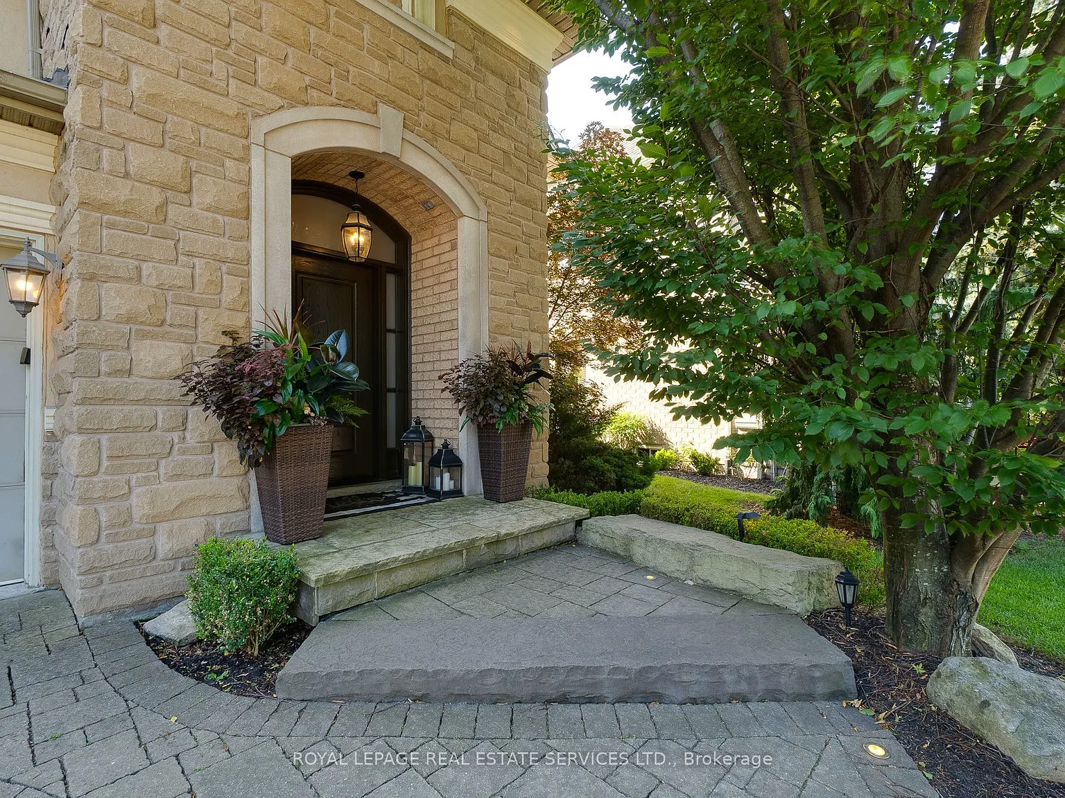 5 bed, $5,700 — Photo 3