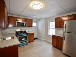 27 Sharon Copley Rd, Wadsworth, OH 44281