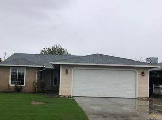 904 Schipper St, Arvin, CA 93203