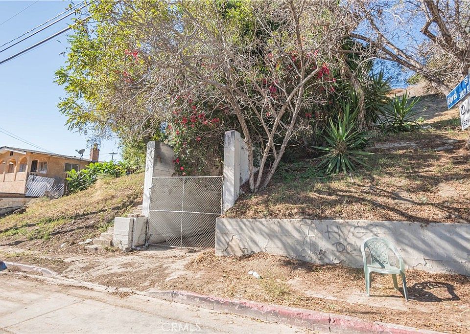 1st image of 3317 Sierra St #14