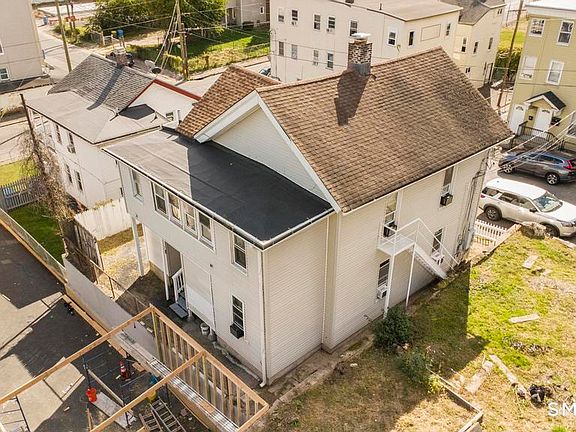 5th image of 62 North Leonard Street