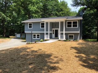 3400 Thompsons Mill Rd, Goldvein, VA 22720