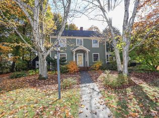 260 Middle Rd, Portsmouth, NH 03801