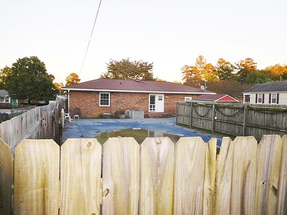4th image of 1315 Pruden St