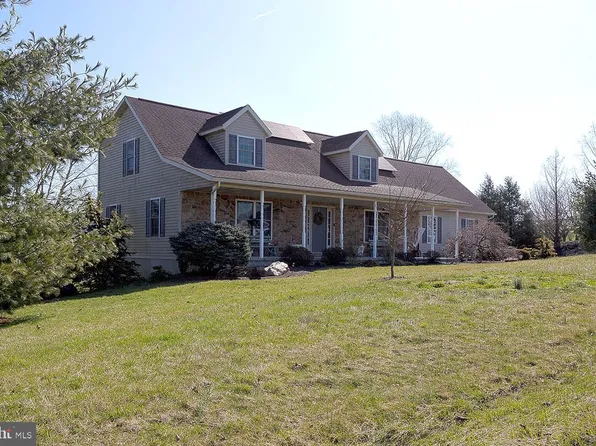 11 Pearl Rd, Bernville, PA 19506