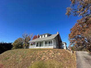 500 Moravian Falls Rd, Wilkesboro, NC 28697