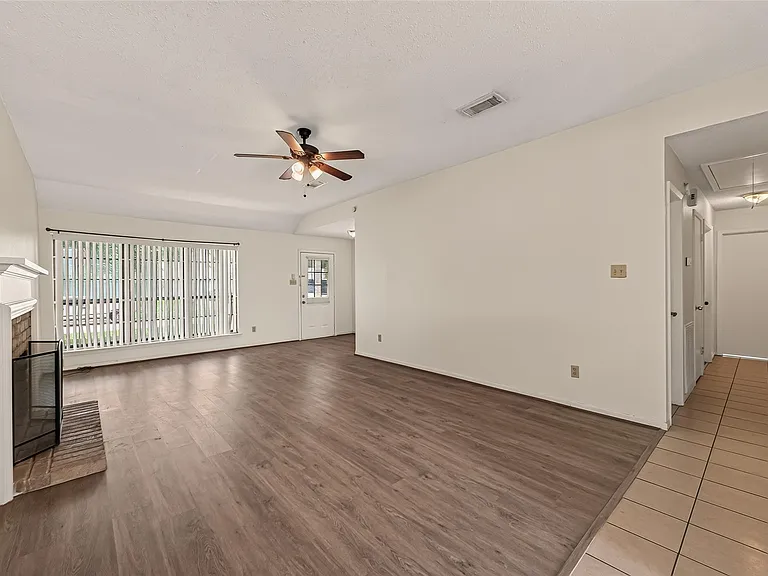 2423 Anthony Hay Ln — Photo 9