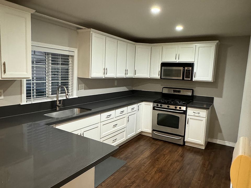 1st image of 4214 W 103rd St