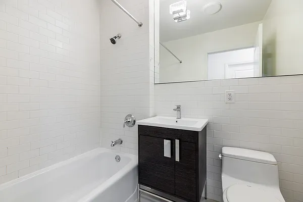 Rented by MNS | media 6