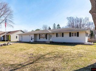 405 1st Ave SE, Mapleton, MN 56065