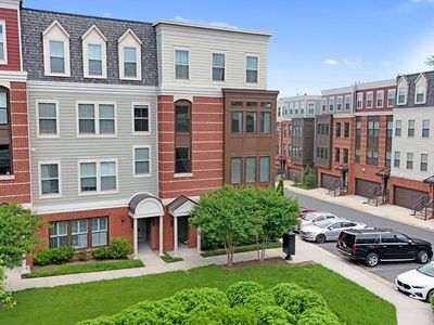 3972 Norton Pl, Fairfax, VA, 22030