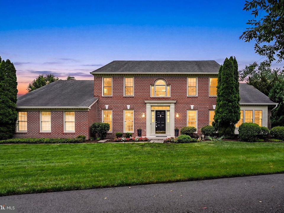 1st image of 10215 Martinhoe Dr