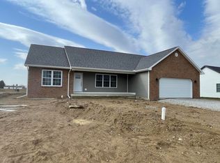 109 Village Pkwy, Jackson Center, OH 45334