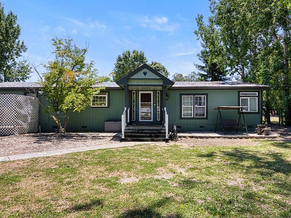 4th image of 655 Clover Drive