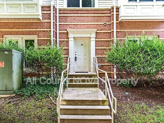 4th image of 2791 Centerboro Dr APT 183