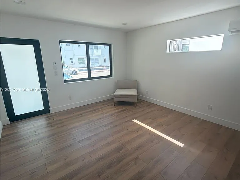 7801 Byron Ave #1 — Photo 2